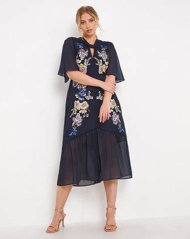 HOPE AND IVY - Embroidered Jesebell Midi Dress - Designer Dress hire