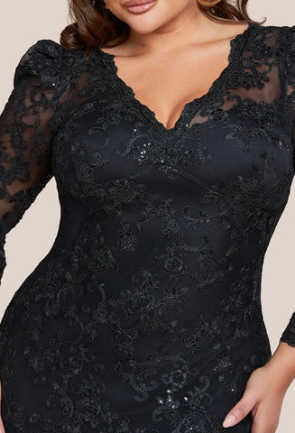 Goddiva - Petite Scalloped Lace Maxi - Designer Dress hire