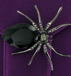 WILBUR AND GUSSIE - Charlie Clutch - Spider - Designer Dress hire