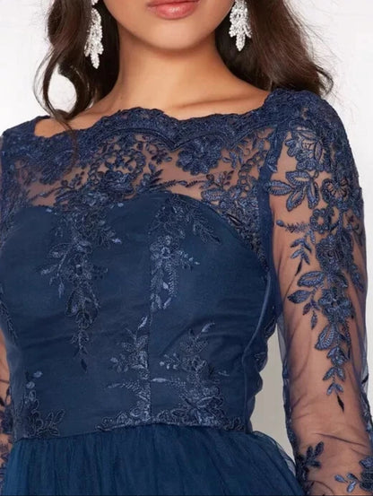 Petite Saskia Navy Lace Dress