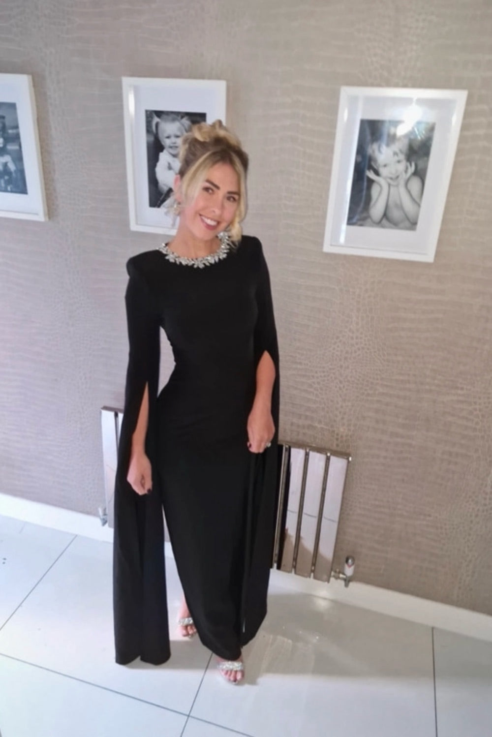 Kelly Cape Sleeve Maxi Dress