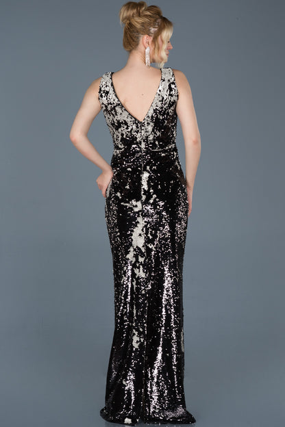 Black Silver Sequin Dress | Sequin dresses to rent Girl Meets Dress Black Silver Sequin Dress | Sequin dresses to rent Girl Meets Dress